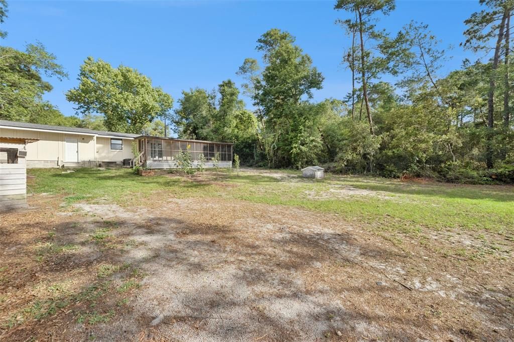 For Sale: $225,000 (3 beds, 2 baths, 1188 Square Feet)