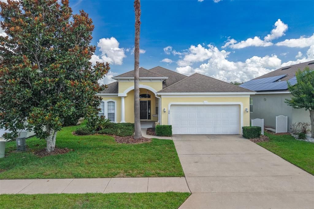 For Sale: $349,900 (3 beds, 2 baths, 1770 Square Feet)