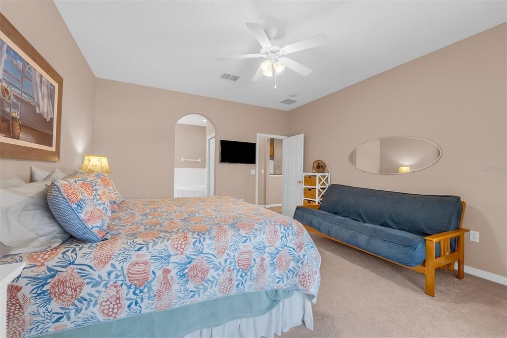For Sale: $349,900 (3 beds, 2 baths, 1770 Square Feet)