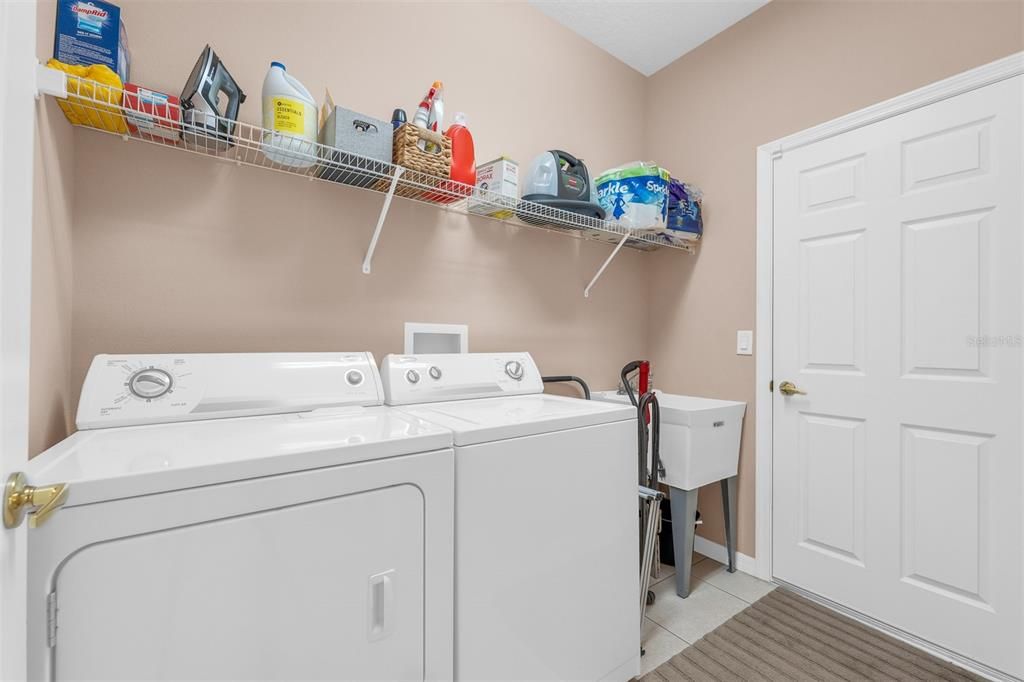 For Sale: $349,900 (3 beds, 2 baths, 1770 Square Feet)