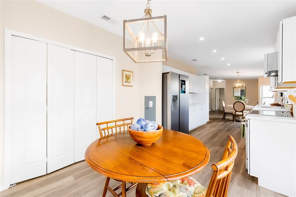 Activo con contrato: $439,900 (3 camas, 2 baños, 1392 Pies cuadrados)