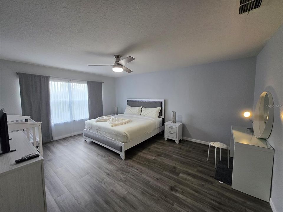 В аренду: $2,900 (5 спален, 3 ванн, 2381 Квадратных фут)