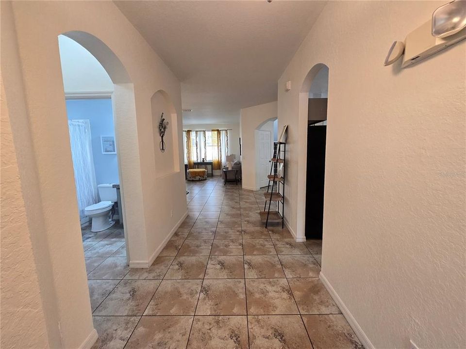 В аренду: $2,900 (5 спален, 3 ванн, 2381 Квадратных фут)