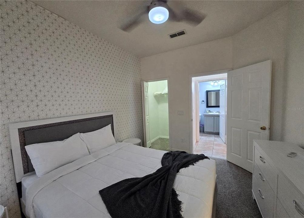 В аренду: $2,900 (5 спален, 3 ванн, 2381 Квадратных фут)