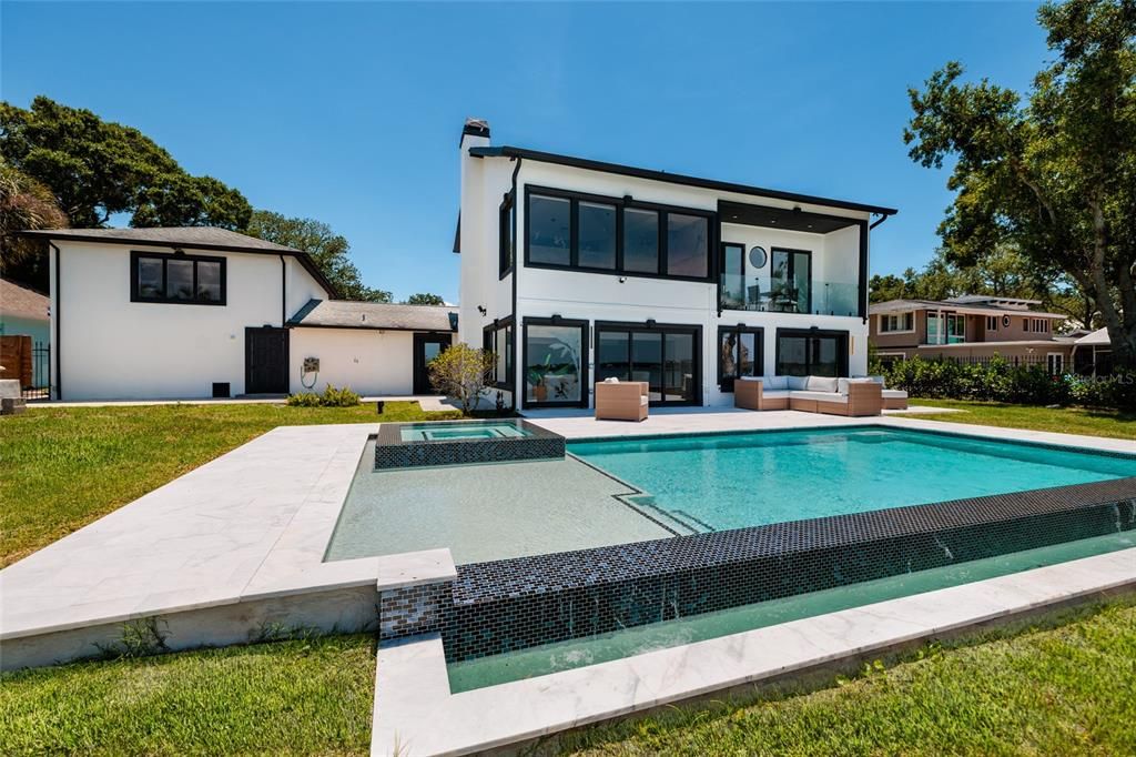 For Sale: $2,700,000 (5 beds, 4 baths, 4454 Square Feet)