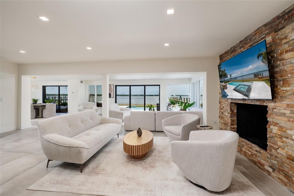 For Sale: $2,700,000 (5 beds, 4 baths, 4454 Square Feet)
