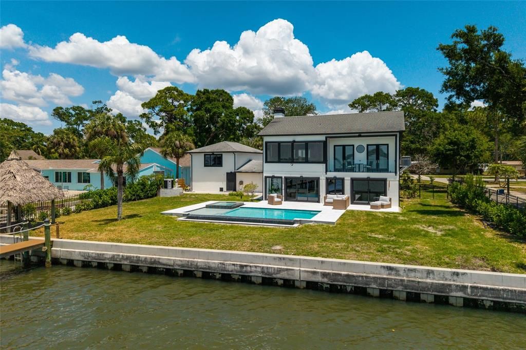 For Sale: $2,700,000 (5 beds, 4 baths, 4454 Square Feet)