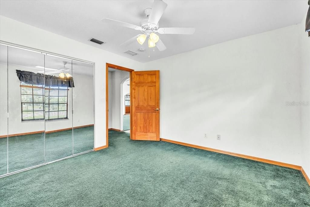 En Venta: $625,000 (3 camas, 2 baños, 2077 Pies cuadrados)