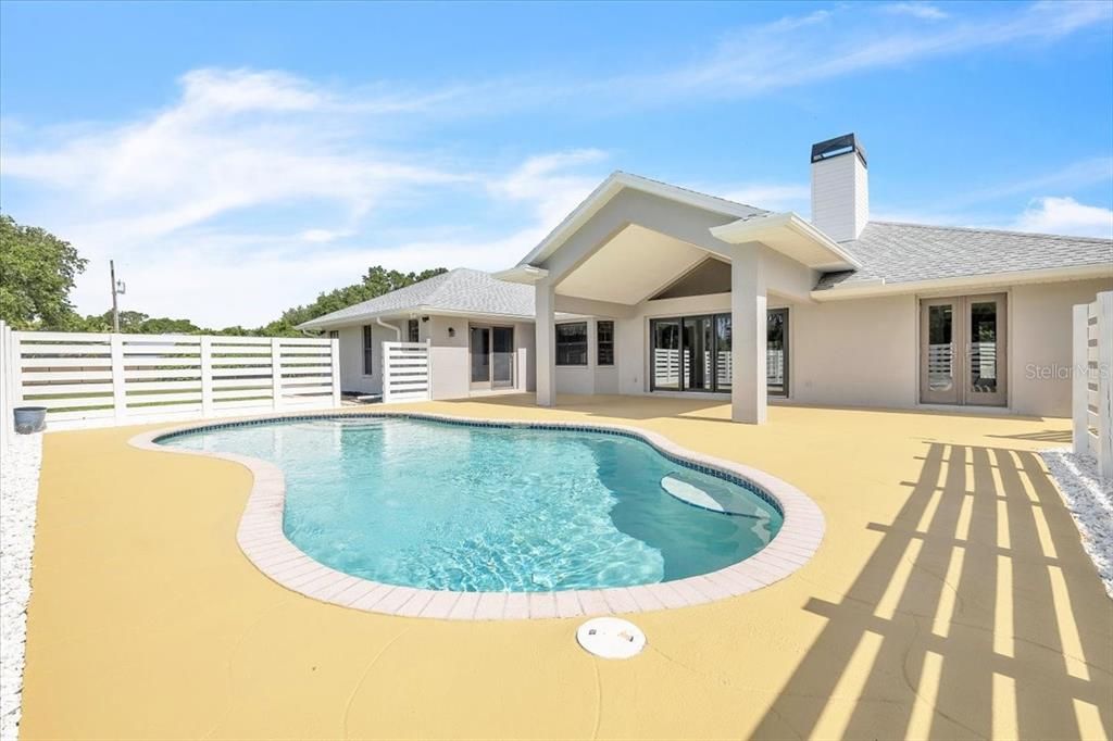 En Venta: $625,000 (3 camas, 2 baños, 2077 Pies cuadrados)