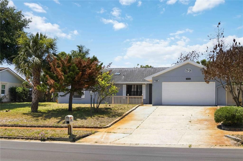 For Sale: $330,000 (3 beds, 2 baths, 1670 Square Feet)