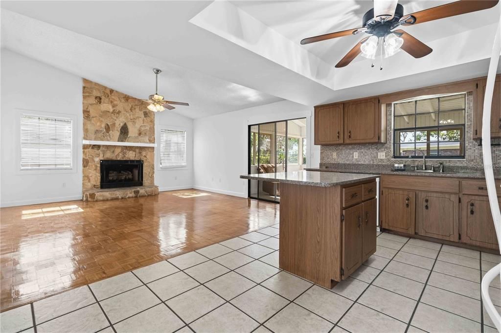For Sale: $330,000 (3 beds, 2 baths, 1670 Square Feet)