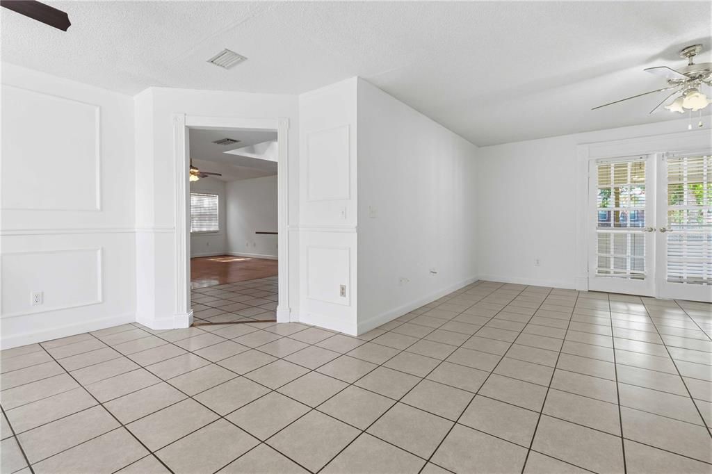 For Sale: $330,000 (3 beds, 2 baths, 1670 Square Feet)