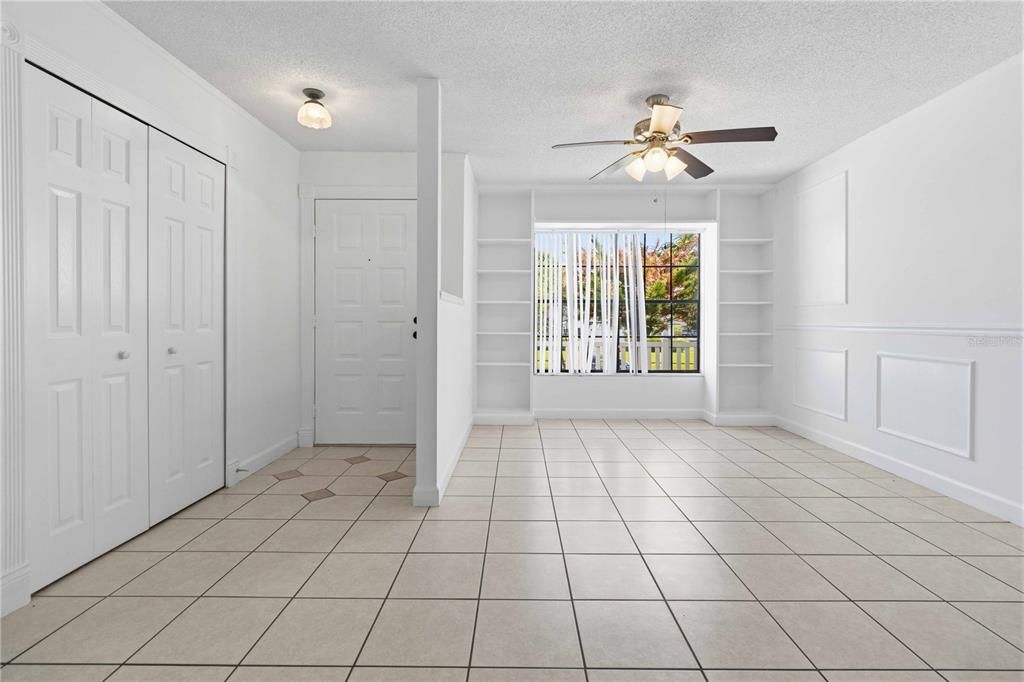 For Sale: $330,000 (3 beds, 2 baths, 1670 Square Feet)