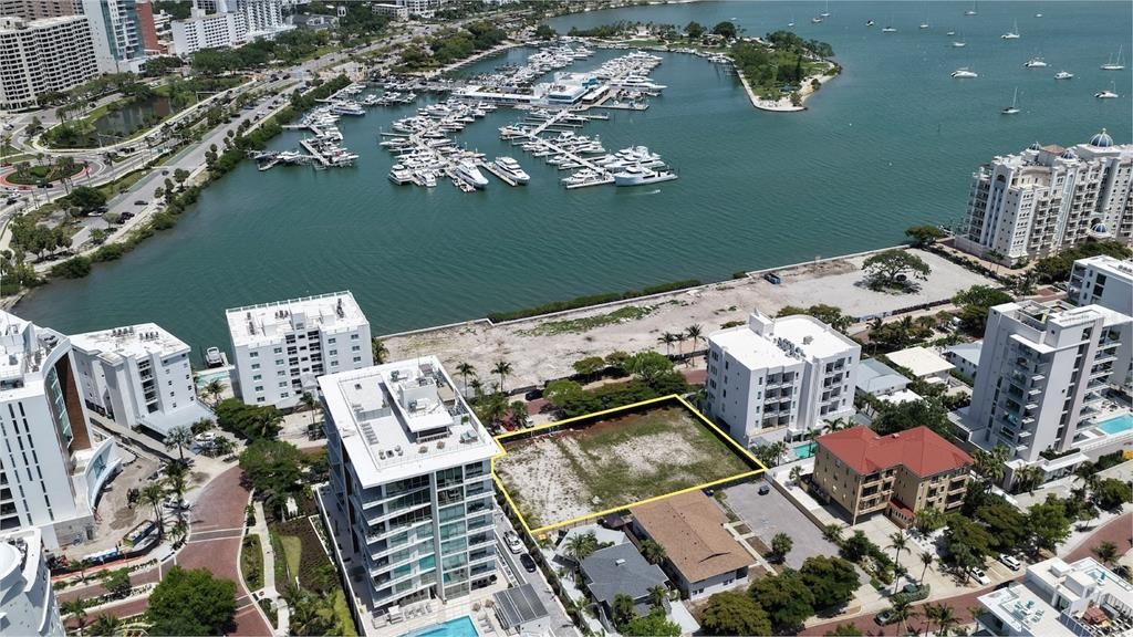 For Sale: $9,999,000 (0.50 acres)