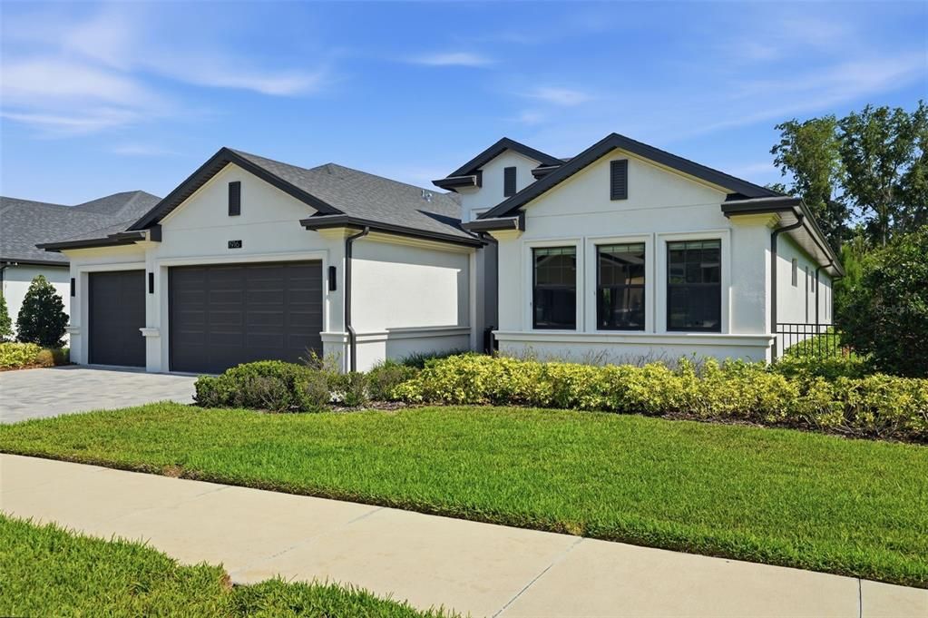 For Sale: $1,399,900 (4 beds, 4 baths, 3035 Square Feet)