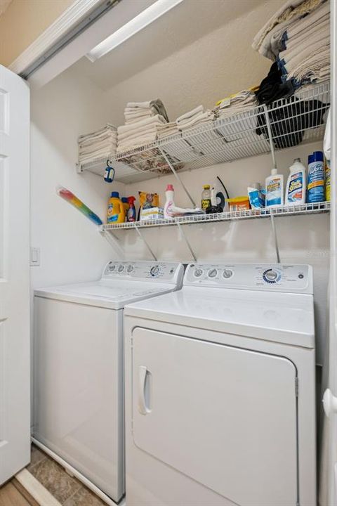 For Sale: $405,000 (3 beds, 2 baths, 1429 Square Feet)