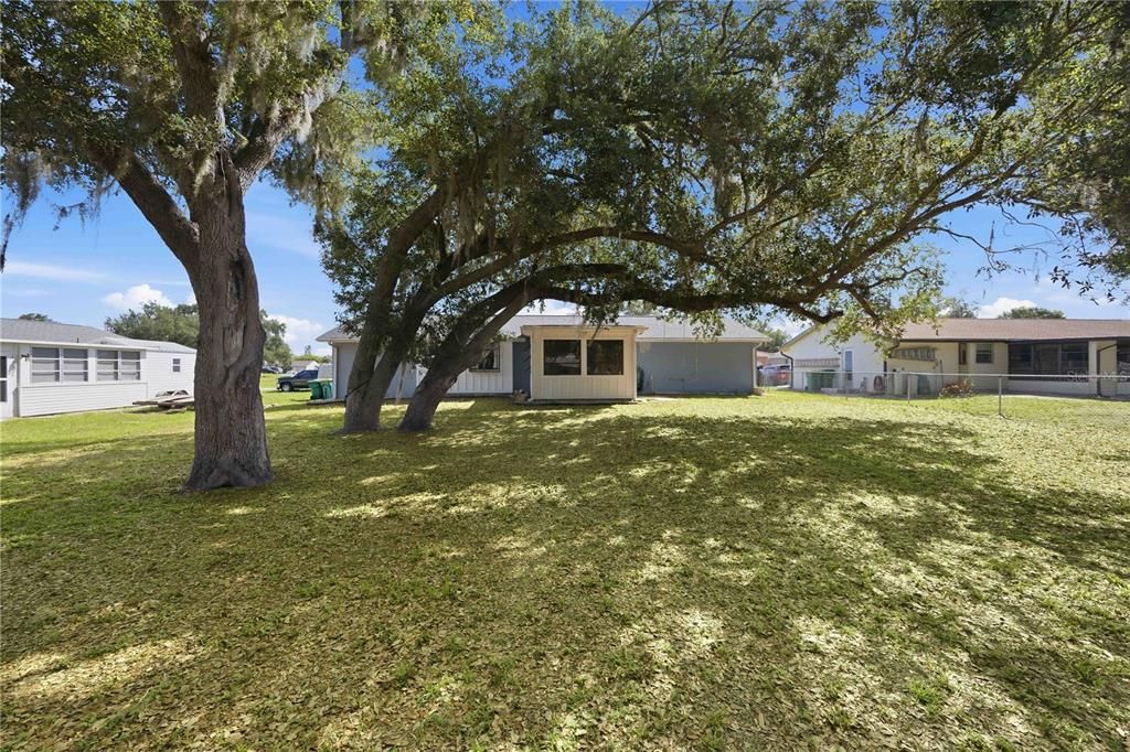 En Venta: $222,000 (2 camas, 2 baños, 1200 Pies cuadrados)