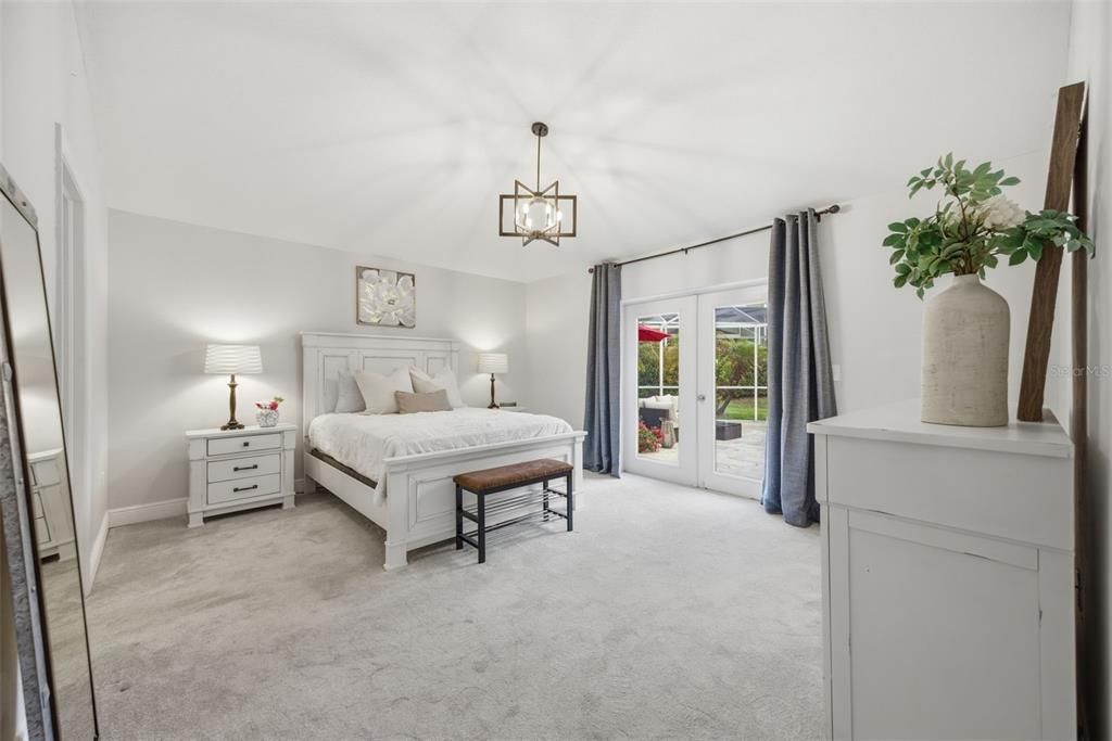 Active With Contract: $615,000 (4 beds, 2 baths, 1986 Square Feet)