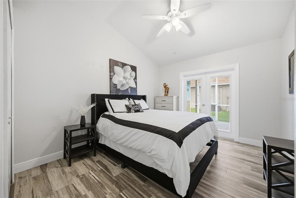 Active With Contract: $615,000 (4 beds, 2 baths, 1986 Square Feet)