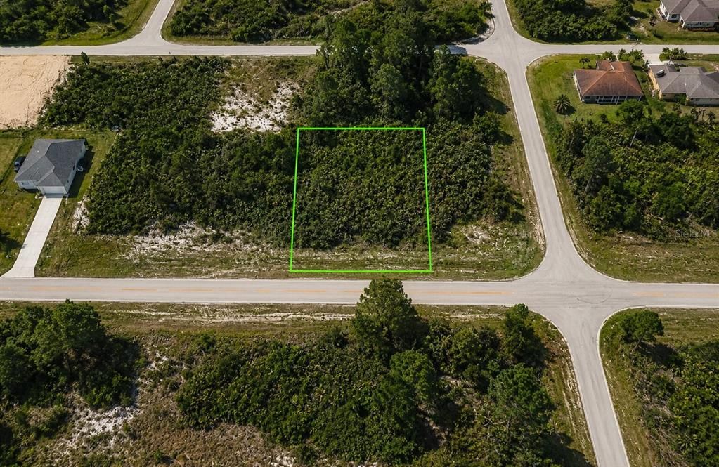 En Venta: $24,900 (0.24 acres)