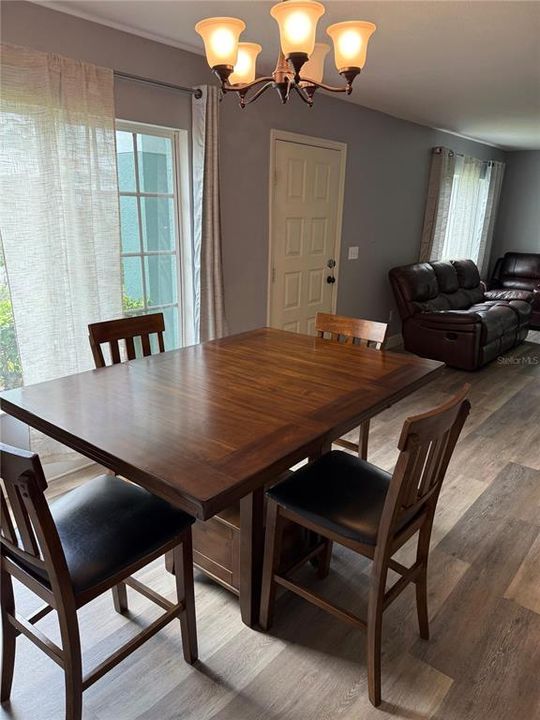 En Venta: $234,999 (2 camas, 2 baños, 1178 Pies cuadrados)