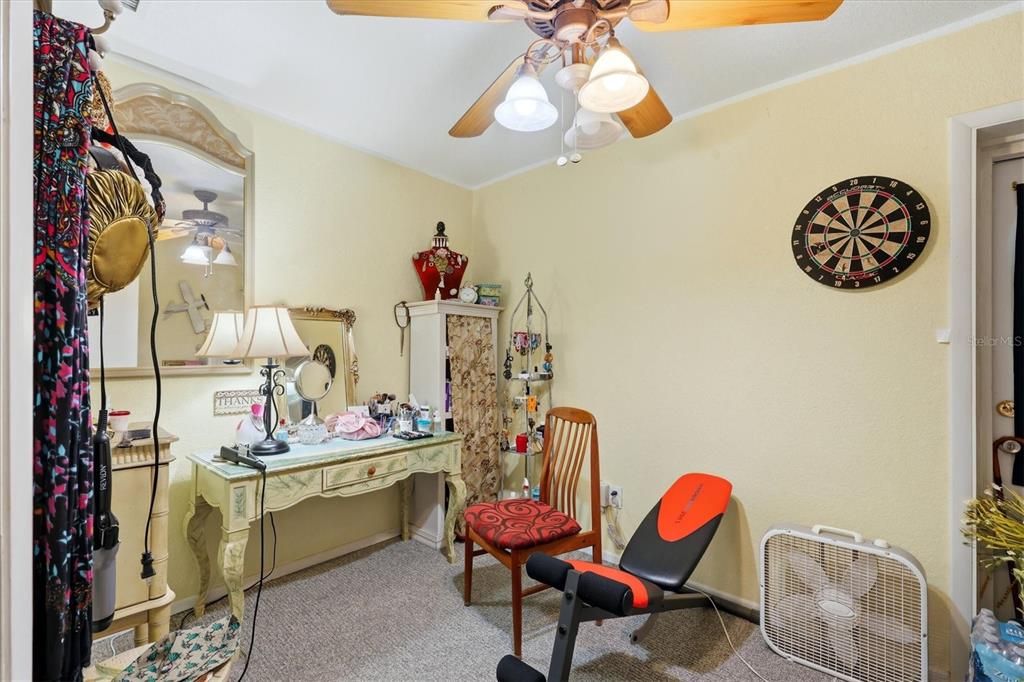 For Sale: $450,000 (3 beds, 2 baths, 1592 Square Feet)