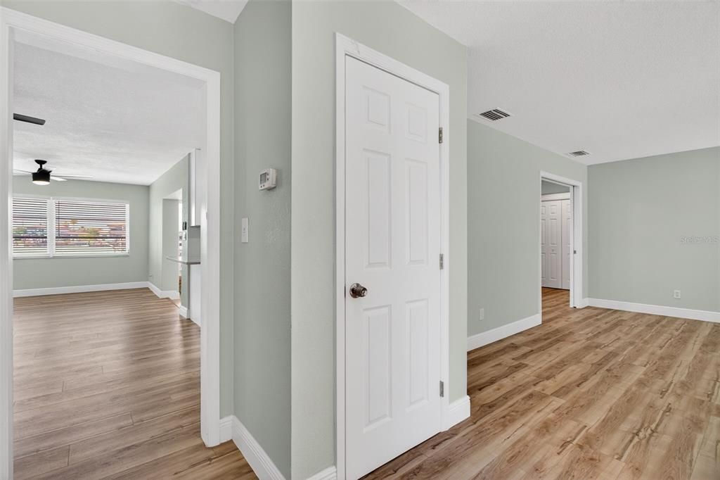For Sale: $1,099,000 (4 beds, 2 baths, 1881 Square Feet)