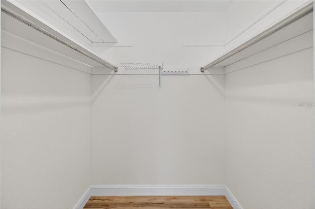 For Sale: $1,099,000 (4 beds, 2 baths, 1881 Square Feet)