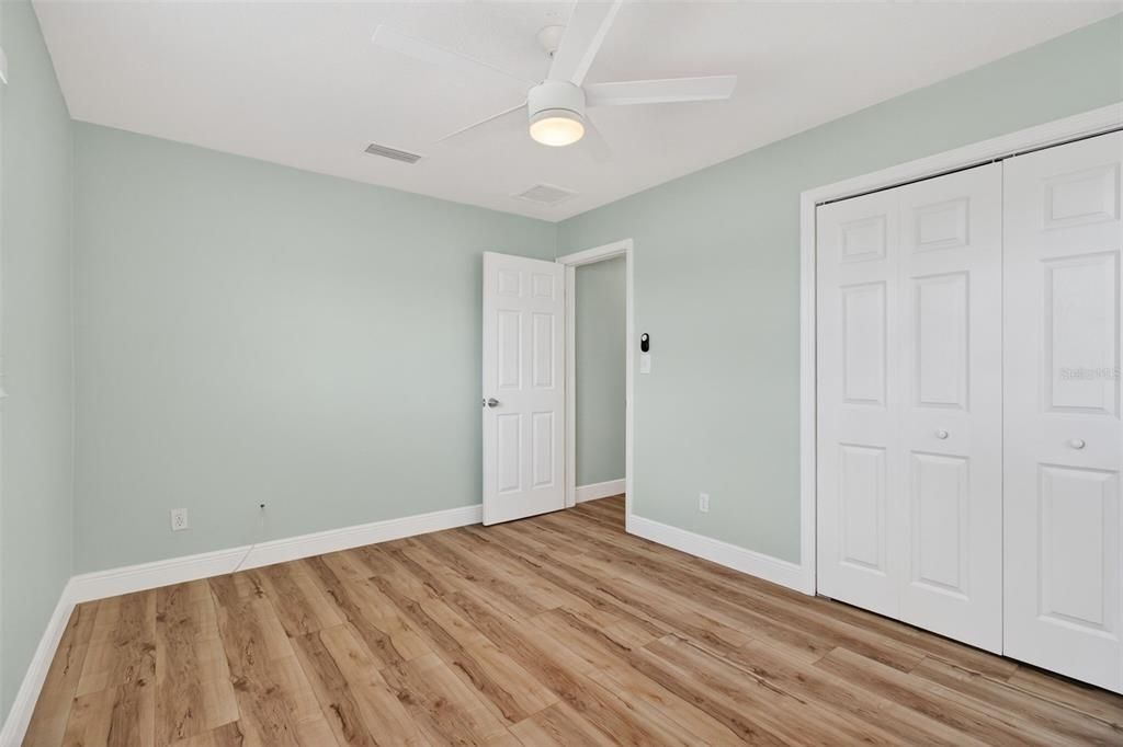 For Sale: $1,099,000 (4 beds, 2 baths, 1881 Square Feet)