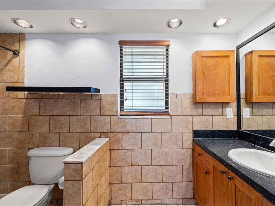 For Sale: $650,000 (3 beds, 2 baths, 1854 Square Feet)