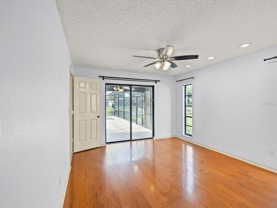 For Sale: $650,000 (3 beds, 2 baths, 1854 Square Feet)