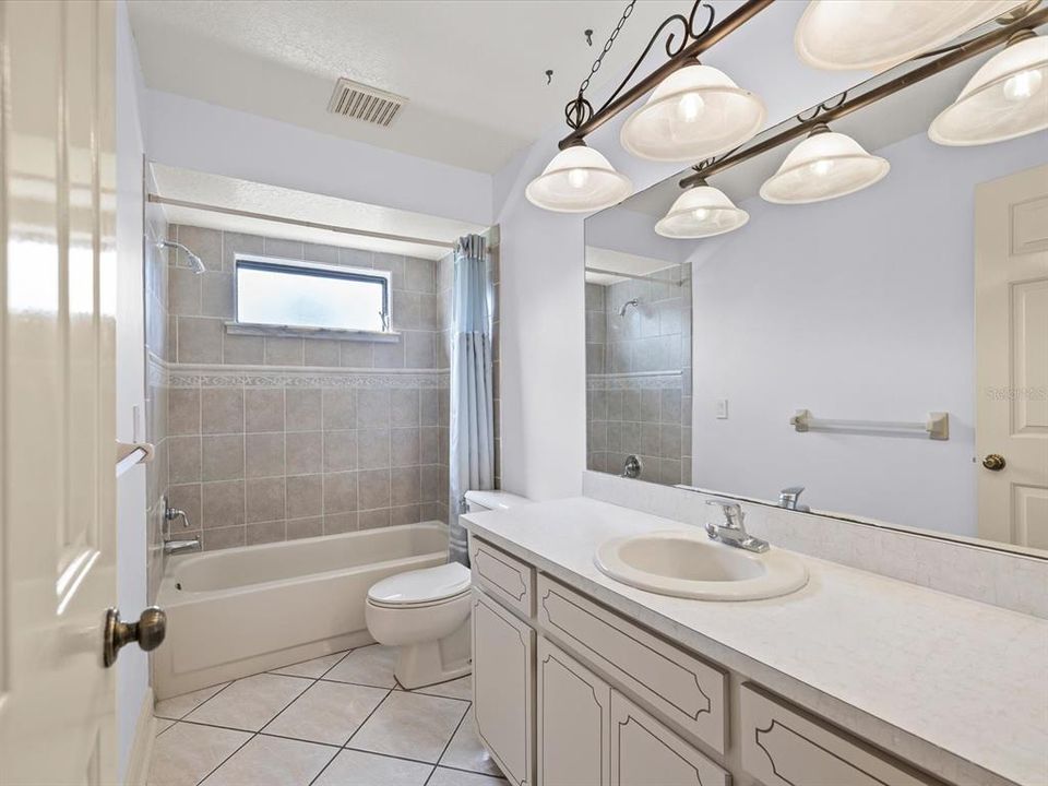 For Sale: $650,000 (3 beds, 2 baths, 1854 Square Feet)