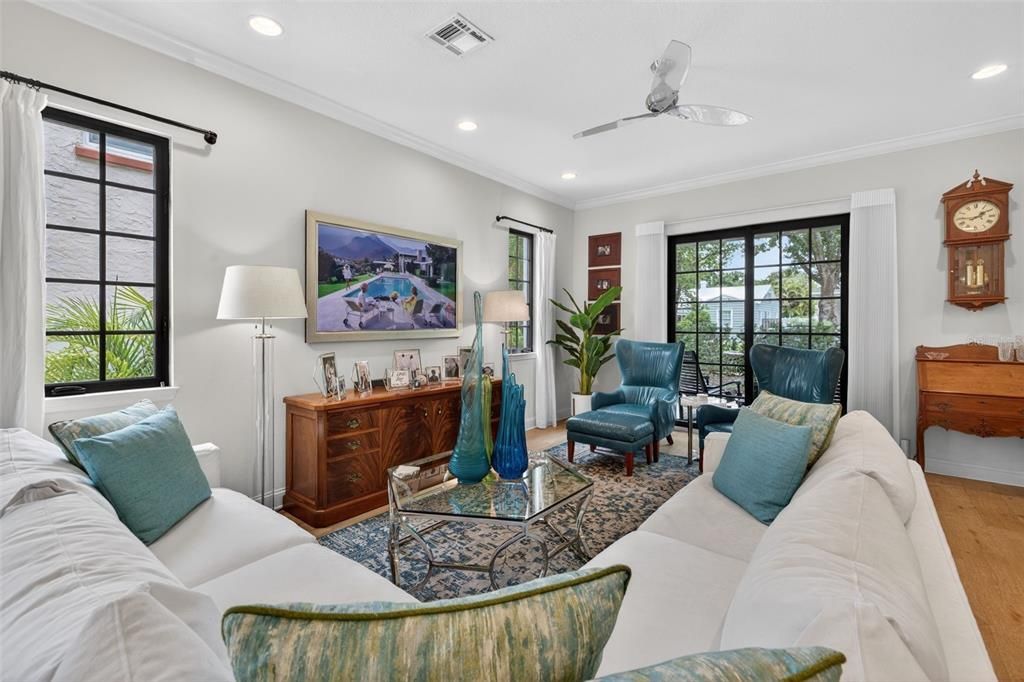 For Sale: $995,000 (3 beds, 2 baths, 2055 Square Feet)