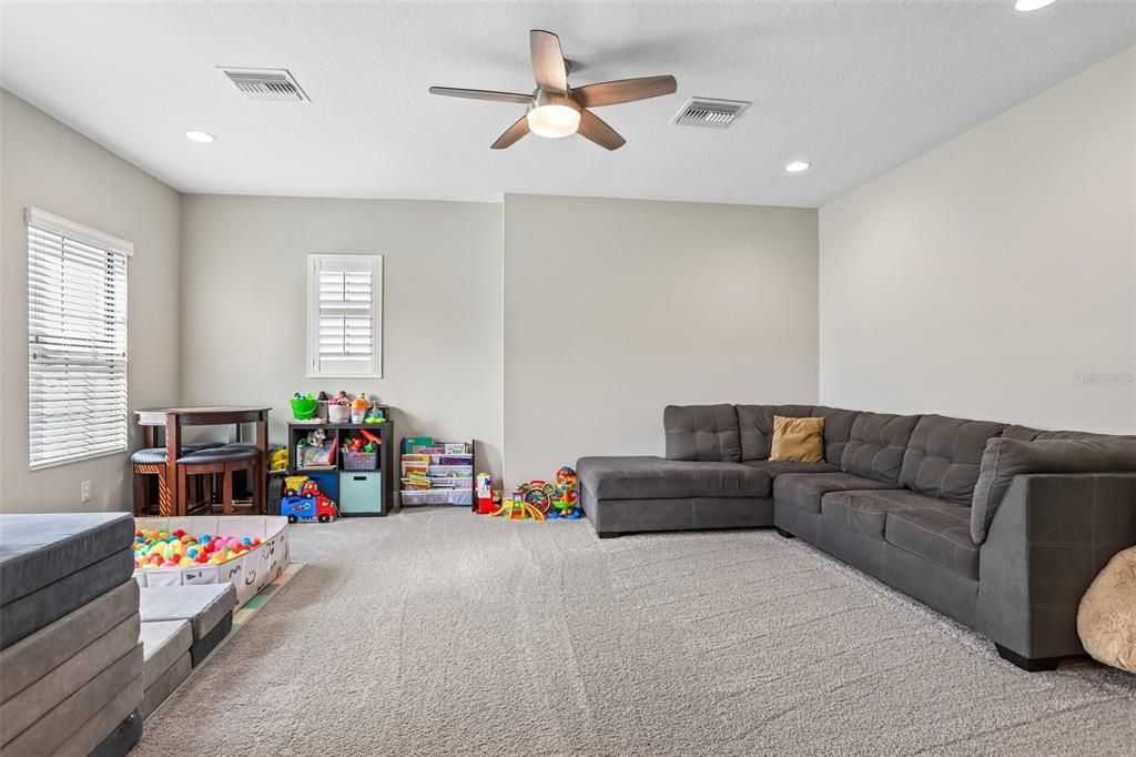 For Sale: $815,000 (4 beds, 4 baths, 3164 Square Feet)