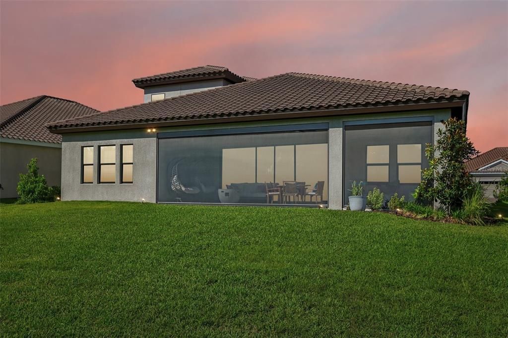 For Sale: $815,000 (4 beds, 4 baths, 3164 Square Feet)
