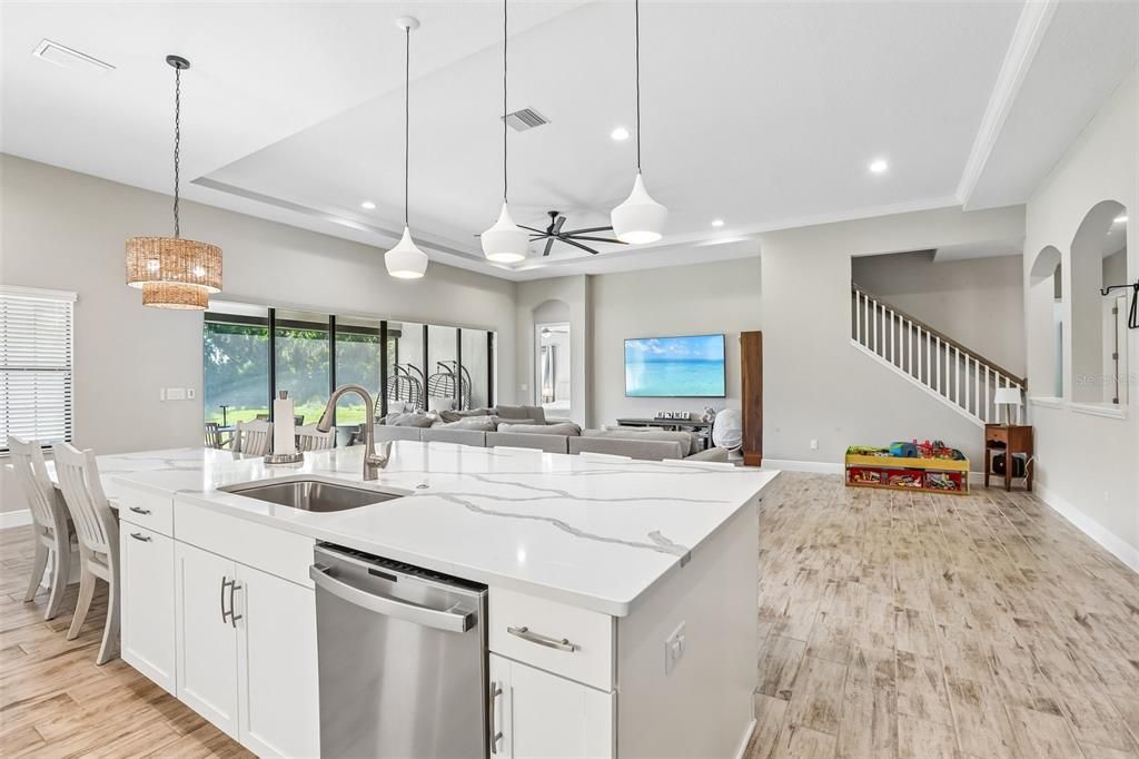 For Sale: $815,000 (4 beds, 4 baths, 3164 Square Feet)