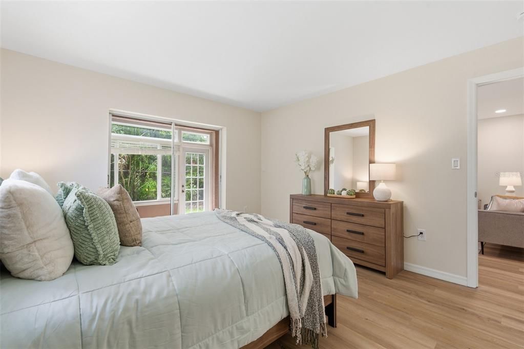 For Sale: $121,000 (2 beds, 2 baths, 1144 Square Feet)