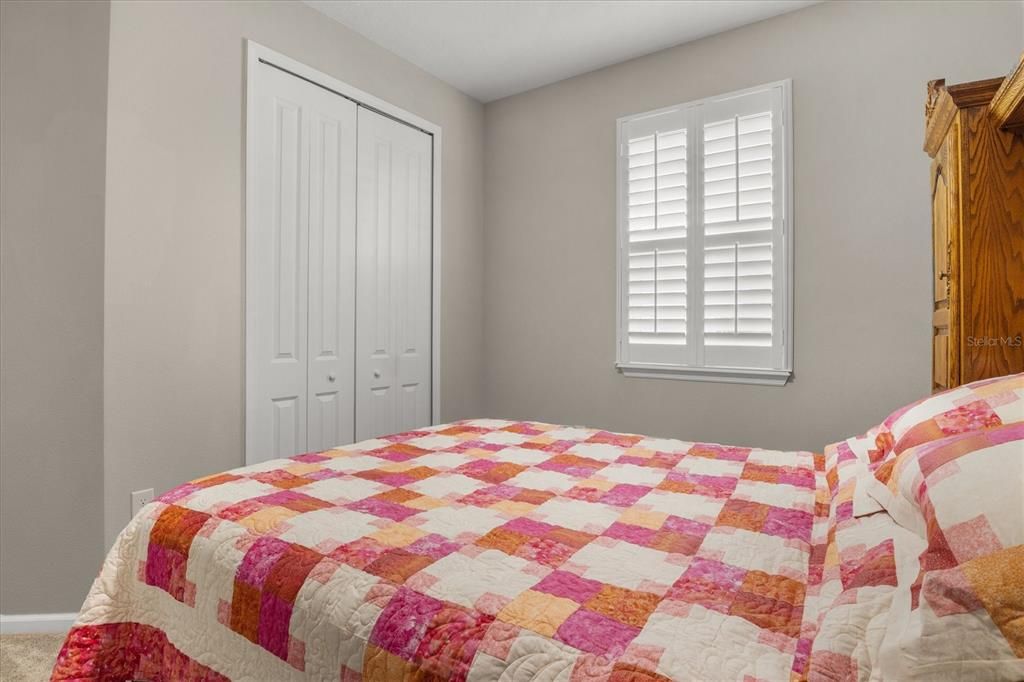 For Sale: $385,000 (4 beds, 2 baths, 1928 Square Feet)