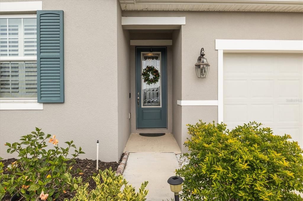 For Sale: $385,000 (4 beds, 2 baths, 1928 Square Feet)