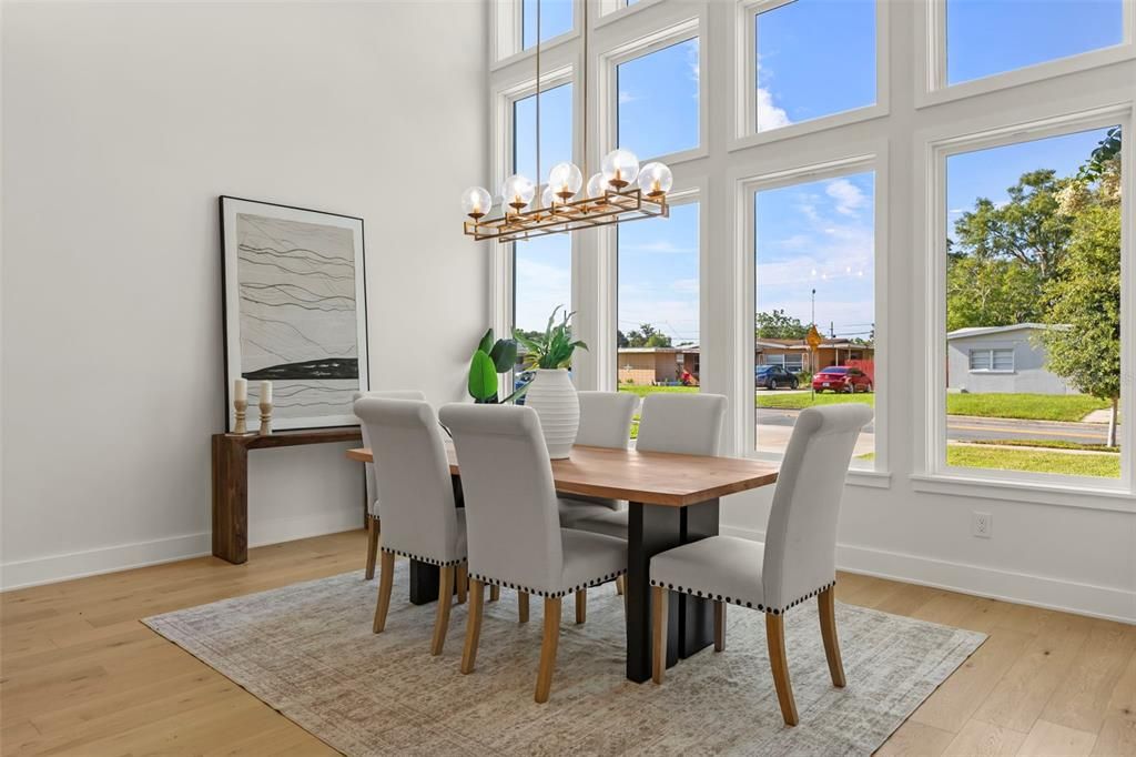 На продажу: $999,500 (5 спален, 4 ванн, 3620 Квадратных фут)