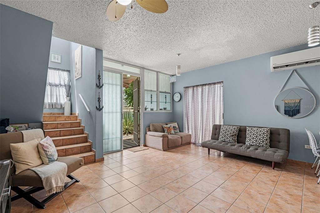 For Sale: $325,000 (2 beds, 1 baths, 0 Square Feet)