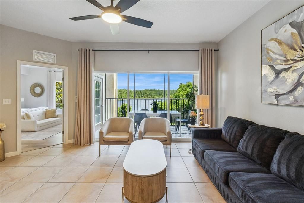 En Venta: $273,999 (3 camas, 2 baños, 1459 Pies cuadrados)