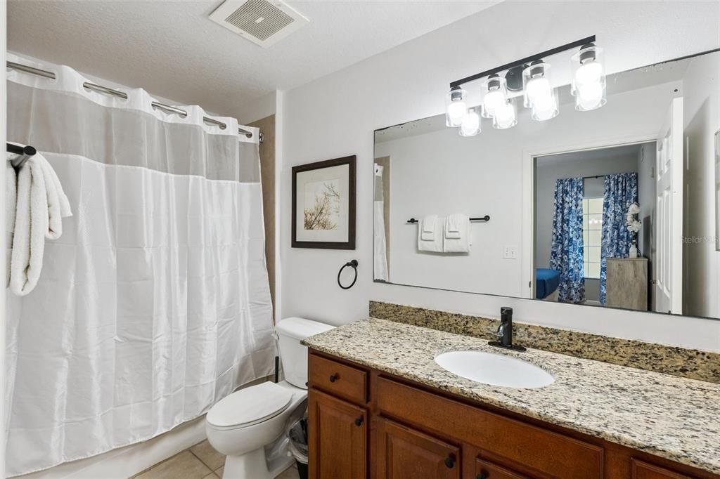 En Venta: $273,999 (3 camas, 2 baños, 1459 Pies cuadrados)