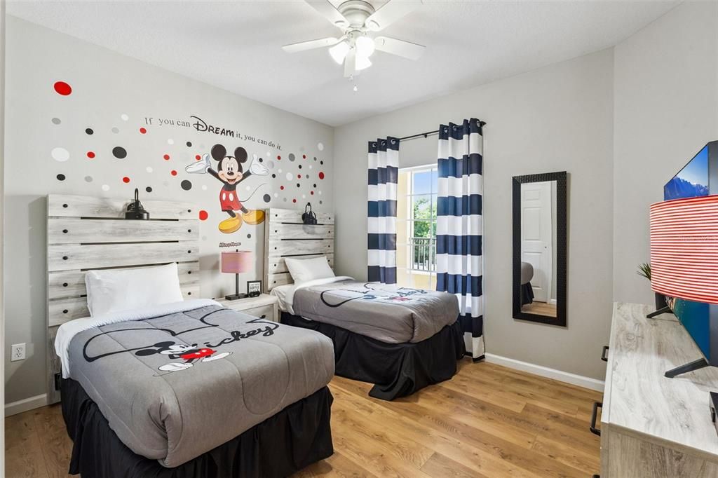 En Venta: $273,999 (3 camas, 2 baños, 1459 Pies cuadrados)