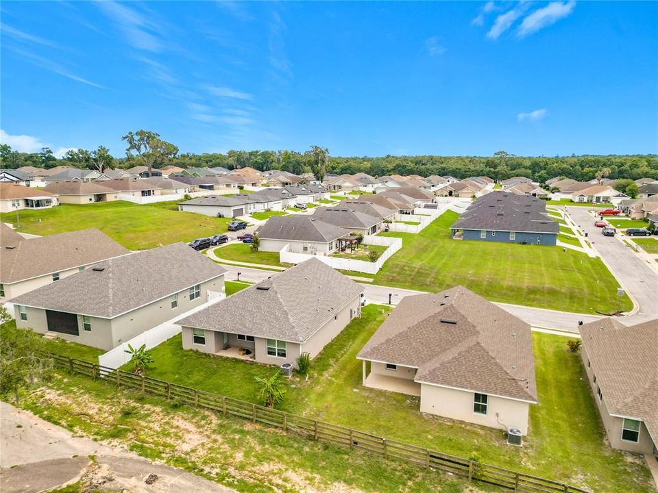 For Sale: $269,990 (3 beds, 2 baths, 1370 Square Feet)