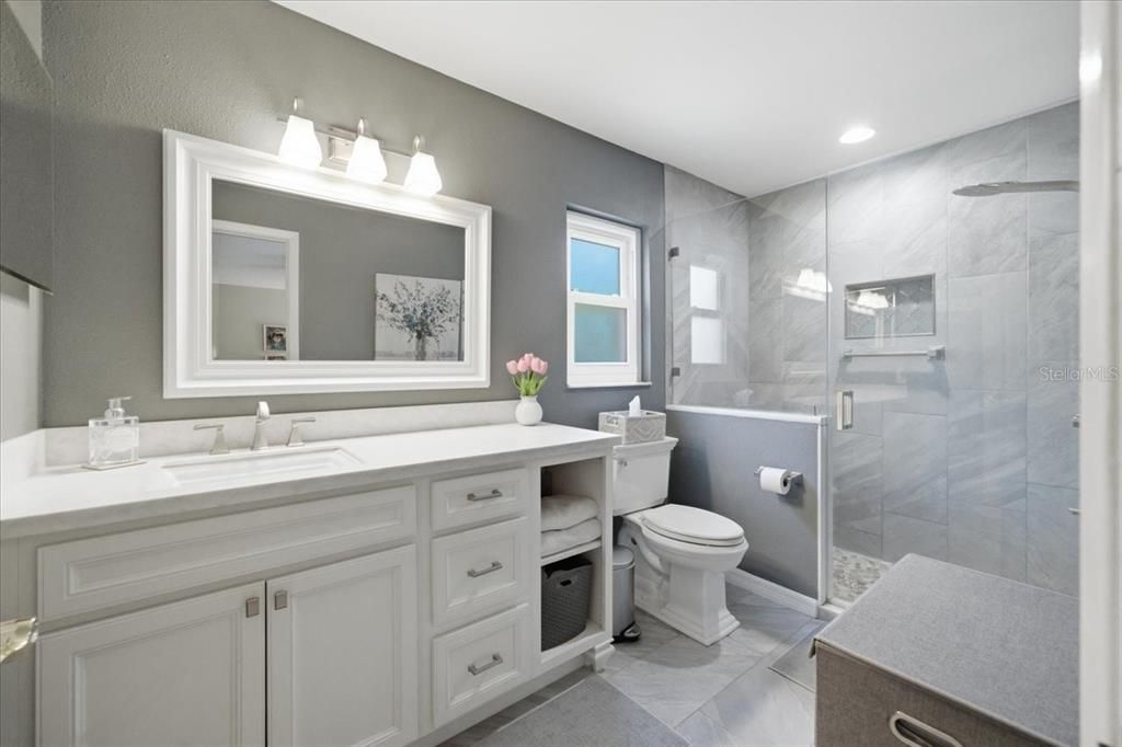 For Sale: $475,000 (4 beds, 2 baths, 1772 Square Feet)