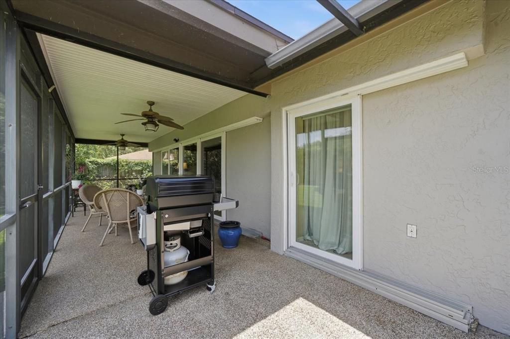 For Sale: $475,000 (4 beds, 2 baths, 1772 Square Feet)