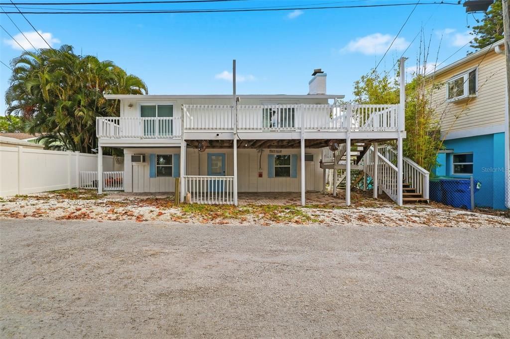 For Sale: $509,900 (4 beds, 2 baths, 1784 Square Feet)