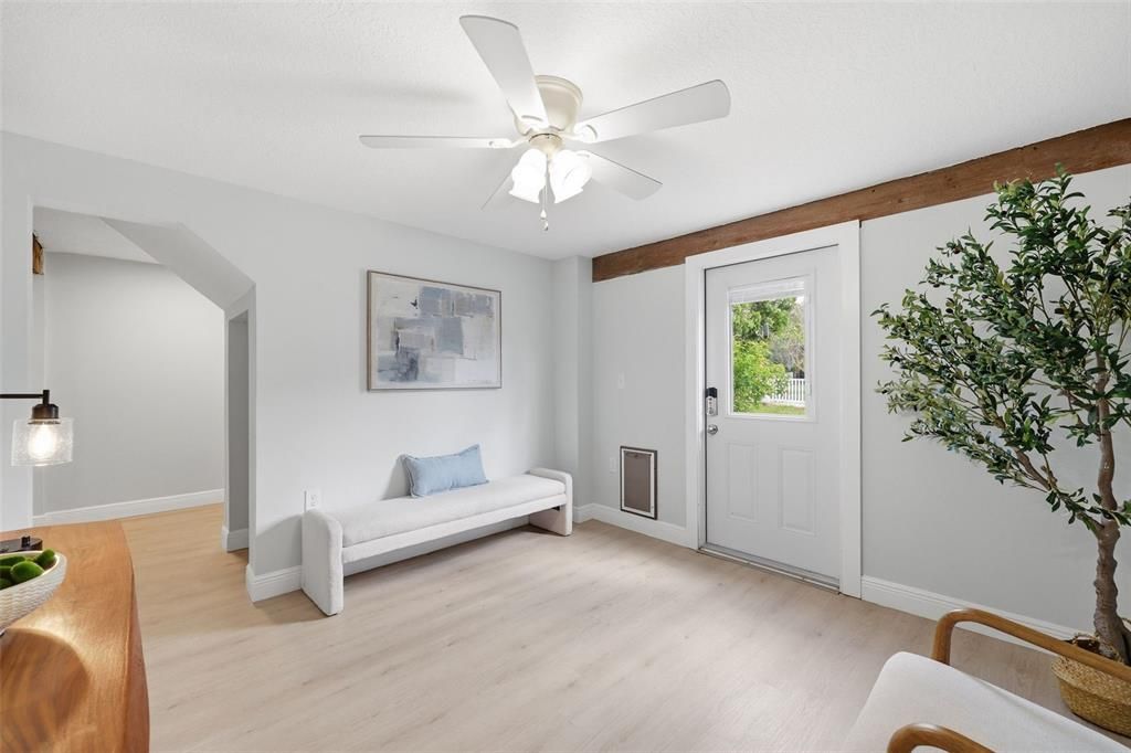 For Sale: $509,900 (4 beds, 2 baths, 1784 Square Feet)