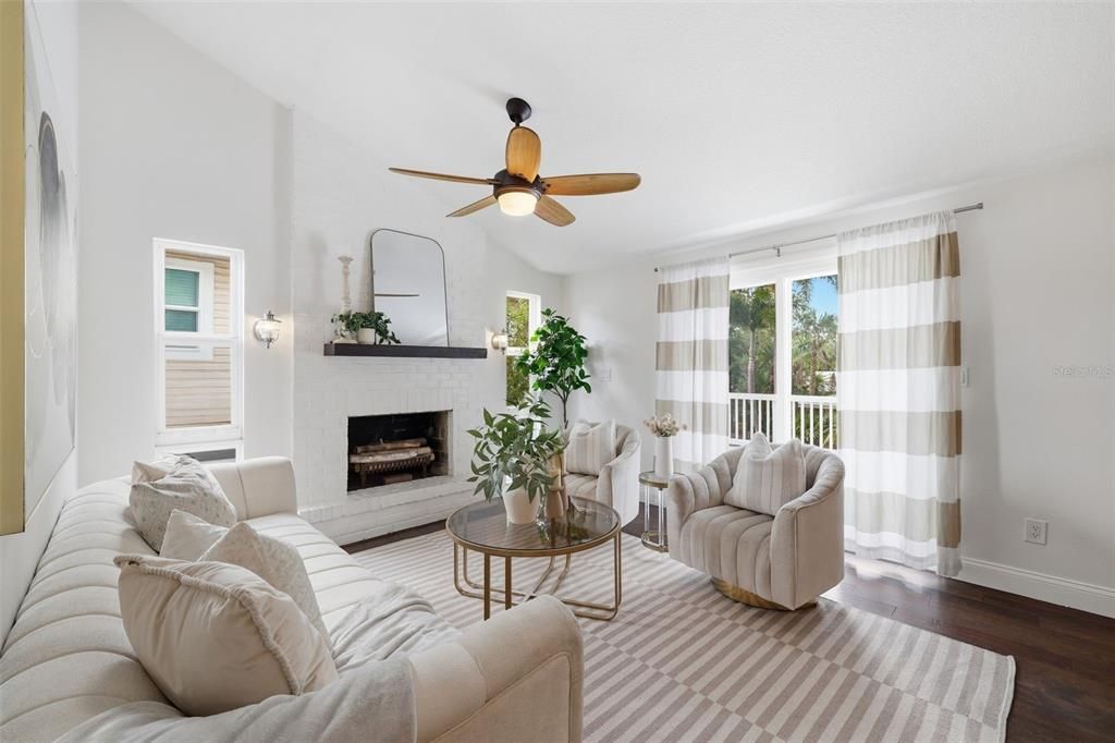 For Sale: $509,900 (4 beds, 2 baths, 1784 Square Feet)